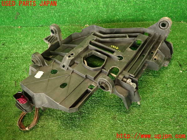 2UPJ-42231140]ポルシェ・カイエン ターボ S(9PA50SA)右ヘッドライトリム 中古_m0002.jpg