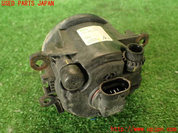 2UPJ-42231180]ポルシェ・カイエン ターボ S(9PA50SA)右フォグ 中古_m0002.jpg