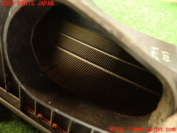 2UPJ-42232560]ポルシェ・カイエン ターボ S(9PA50SA)エアクリーナーボックス 中古_m0004.jpg