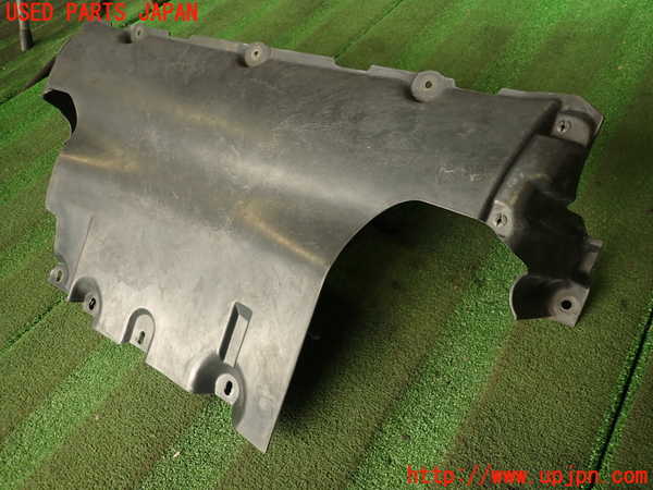 2UPJ-42231721]ポルシェ・カイエン ターボ S(9PA50SA)アンダーカバー1 中古_m0003.jpg