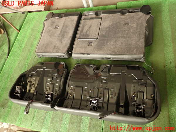 2UPJ-42237385]ポルシェ・カイエン ターボ S(9PA50SA)リアシート 中古_m0005.jpg