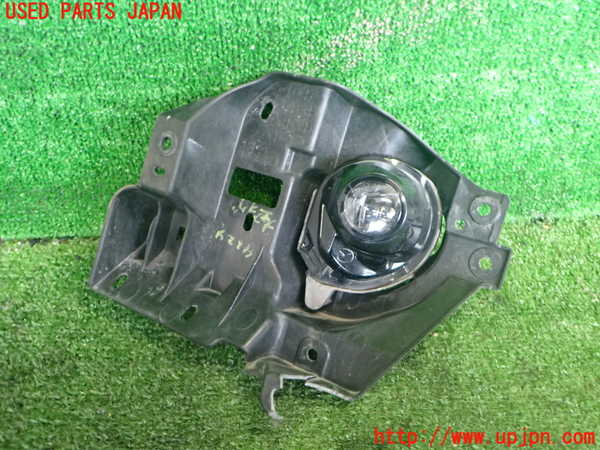 2UPJ-42241182]CX-8(KG2P)左フォグ 中古_m0001.jpg