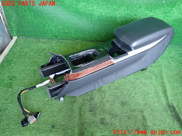 2UPJ-42257540]キャデラック・CTS スポーツセダン(X322A)センターコンソール 中古_m0001.jpg