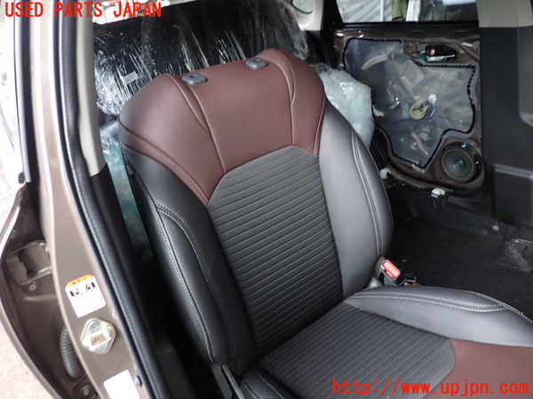 2UPJ-42267035]フロンクス(WEB3S)運転席シート 中古_m0002.jpg