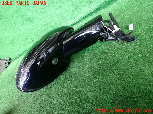 2UPJ-42321210]ポルシェ・マカン ターボ(J1H3)右ドアミラー 中古_m0002.jpg