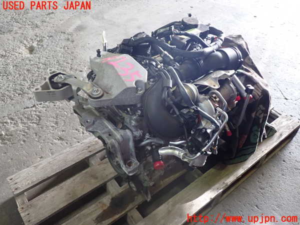 1UPJ-42352010]ベンツ A180(176042)(W176系)エンジン 270 中古_m0001.jpg