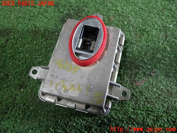 1UPJ-42356441]ベンツ A180(176042)(W176系)バラスト1 (右側) 中古_m0003.jpg
