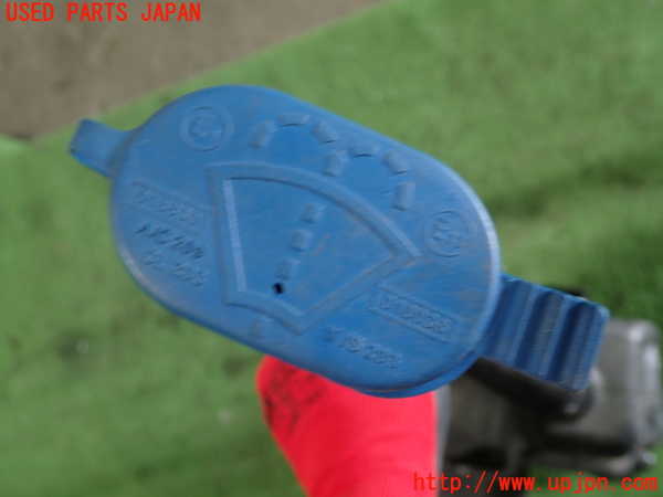1UPJ-42356791]ベンツ A180(176042)(W176系)ウォッシャータンク1 中古_m0002.jpg