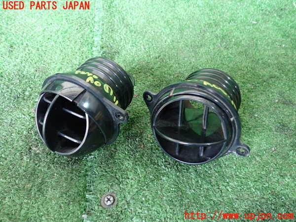 1UPJ-42407526]三菱ジープ(J55)エアコン吹き出し口1 中古_m0001.jpg