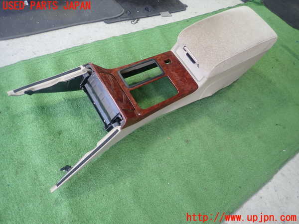 1UPJ-42417540]クラウン ロイヤル(JZS171)センターコンソール 中古_m0001.jpg
