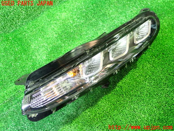 1UPJ-42441152]シトロエン・BERLINGO(ベルランゴ)(K9CYH01)左コーナーランプ 中古_m0001.jpg