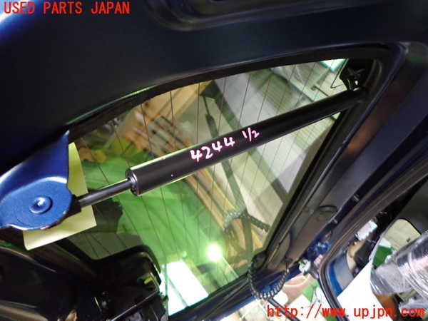 1UPJ-42441586]シトロエン・BERLINGO(ベルランゴ)(K9CYH01)バックドアガラスダンパー 中古_m0001.jpg