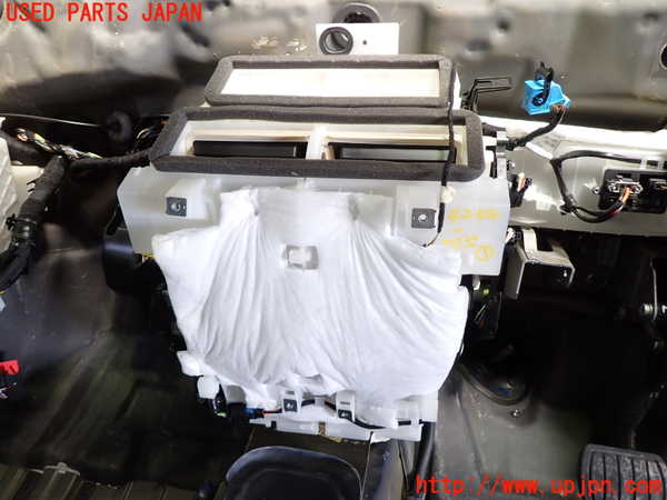 1UPJ-42446081]シトロエン・BERLINGO(ベルランゴ)(K9CYH01)エバポレーター1 中古_m0002.jpg