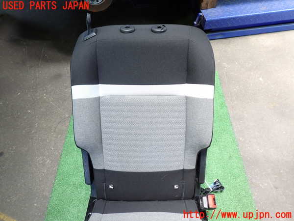 1UPJ-42447125]シトロエン・BERLINGO(ベルランゴ)(K9CYH01)2列目シート 中古_m0002.jpg