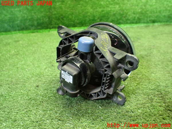1UPJ-42461180]ルノー・トゥインゴ(AHH4B)右フォグ 中古_m0002.jpg