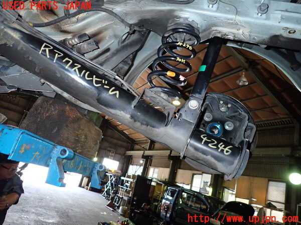 1UPJ-42465380]ルノー・トゥインゴ(AHH4B)リアアクスルビーム 中古_m0004.jpg