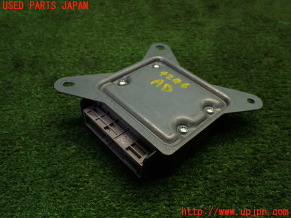 1UPJ-42466145]ルノー・トゥインゴ(AHH4B)エアバッグコンピューター 中古_m0002.jpg