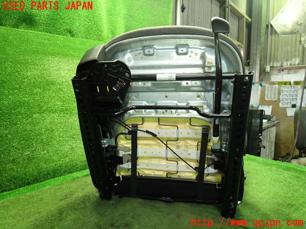 1UPJ-42467035]ルノー・トゥインゴ(AHH4B)運転席シート 中古_m0005.jpg