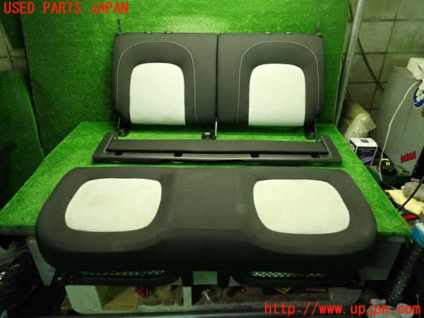 1UPJ-42467385]ルノー・トゥインゴ(AHH4B)リアシート 中古_m0001.jpg