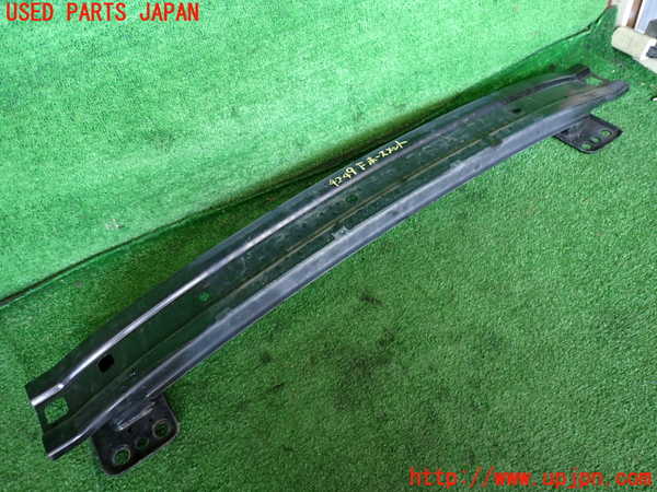 2UPJ-42491014]アバルト・595(31214T)フロントバンパーホースメント 中古_m0001.jpg
