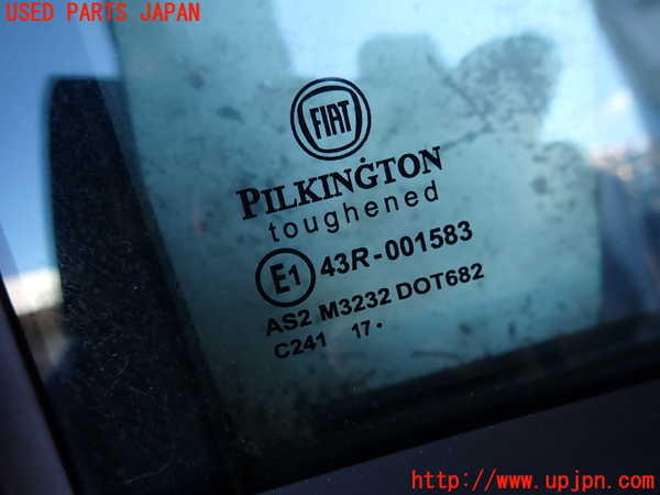 2UPJ-42491230]アバルト・595(31214T)右ドア 中古 (PILKINGTON 43R-001583)_m0003.jpg