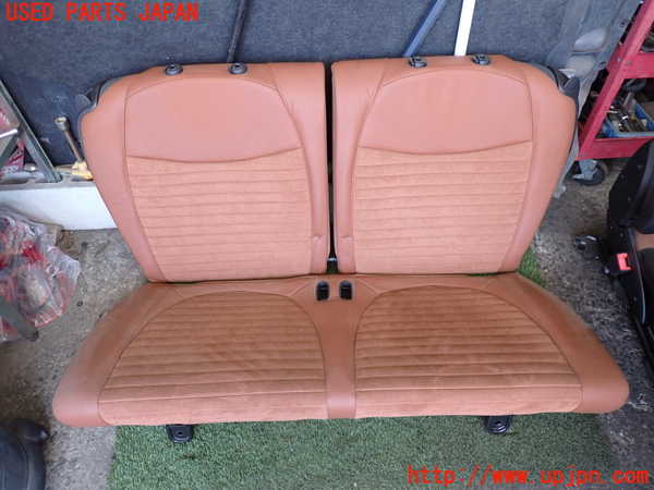 2UPJ-42497385]アバルト・595(31214T)リアシート 中古_m0001.jpg