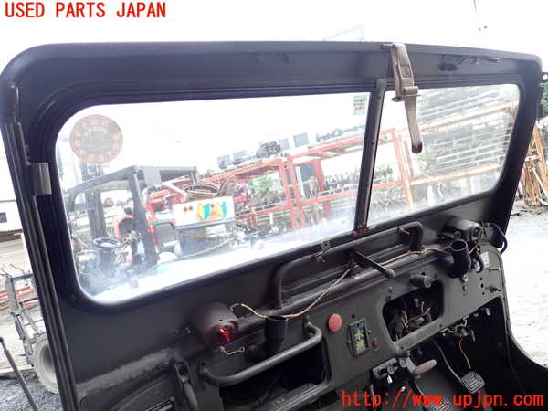 1UPJ-42541195]三菱ジープ(J58)フロントガラス 中古_m0003.jpg