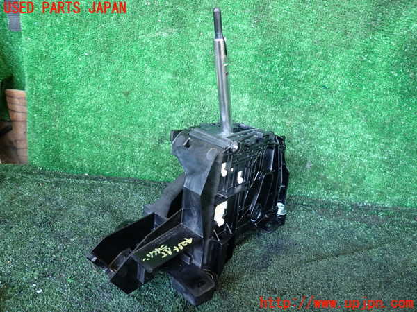 1UPJ-42557555]ハリアー ハイブリッド(AXUH80)ATシフトレバー 中古_m0002.jpg