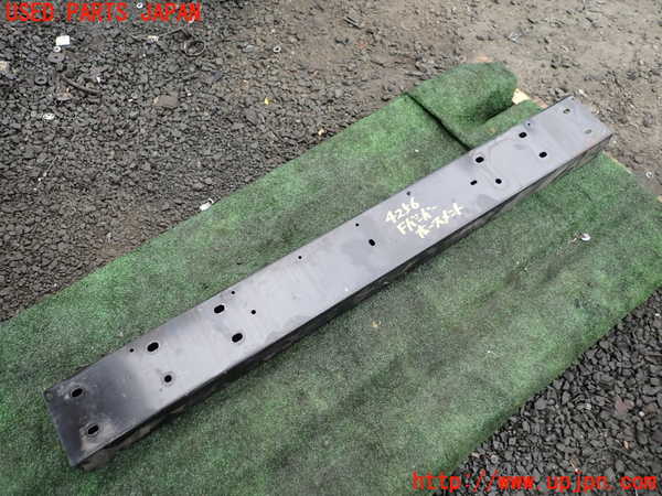 1UPJ-42561014]ジープ・ラングラー アンリミテッド(JK36L)フロントバンパーホースメント 中古_m0001.jpg
