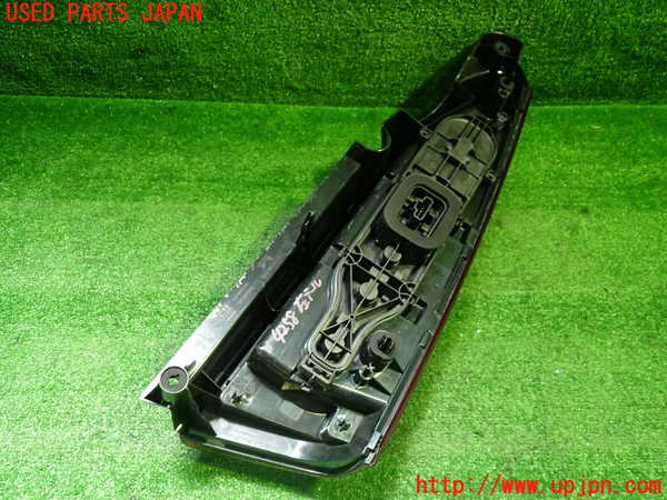 1UPJ-42581536]シトロエン・BERLINGO(ベルランゴ)(K9CYH01L)左テールランプ 中古_m0003.jpg