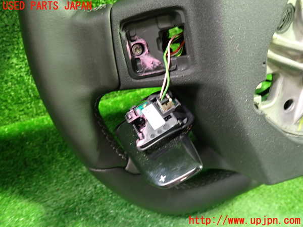 1UPJ-42587855]シトロエン・BERLINGO(ベルランゴ)(K9CYH01L)ステアリングホイール 【ジャンク】_m0002.jpg