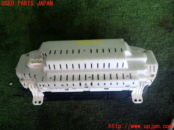 2UPJ-42666170]セルシオ(UCF31)スピードメーター 中古_m0002.jpg