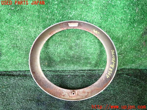 1UPJ-42681140]三菱ジープ(J57)右ヘッドライトリム 中古_m0002.jpg