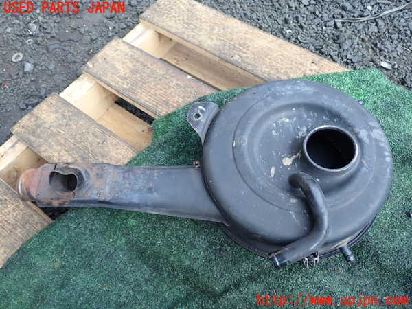 1UPJ-42682560]三菱ジープ(J57)エアクリーナーボックス 中古_m0003.jpg