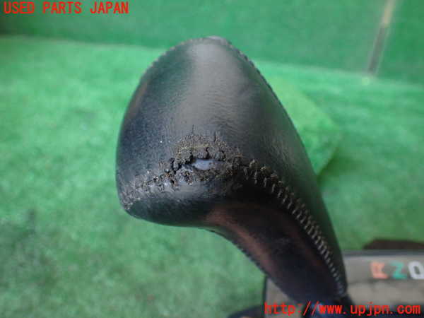 1UPJ-42697555]ランクル100系(UZJ100W)ATシフトレバー 中古_m0003.jpg