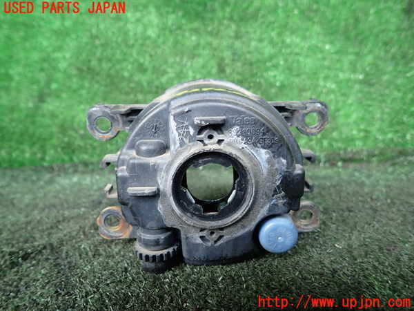 1UPJ-42701180]リンカーン・ナビゲーター(不明)右フォグ 中古_m0003.jpg