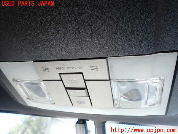 1UPJ-42706411]リンカーン・ナビゲーター(不明)ルームランプ1　フロント 中古_m0002.jpg