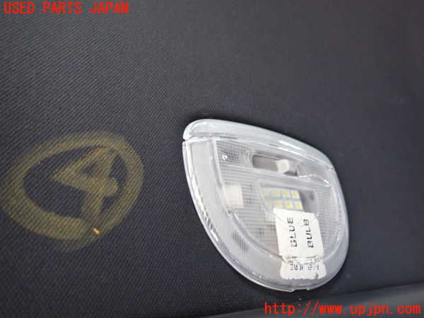 1UPJ-42706414]リンカーン・ナビゲーター(不明)ルームランプ4　三列目真ん中 中古_m0001.jpg