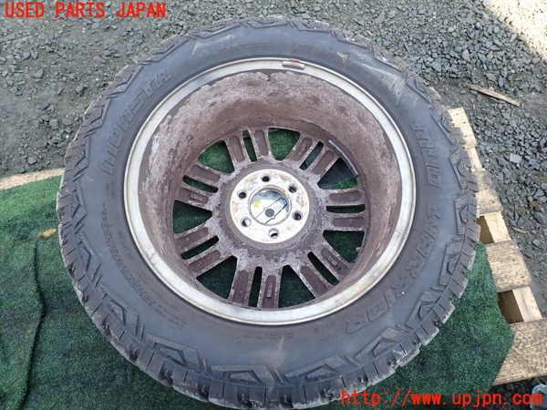 1UPJ-42709052]リンカーン・ナビゲーター(不明)タイヤ　ホイール　1本② LT275/55R 中古_m0003.jpg