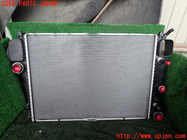 1UPJ-42712321]ベンツ S350(221057)W221 ラジエーター1 中古_m0002.jpg