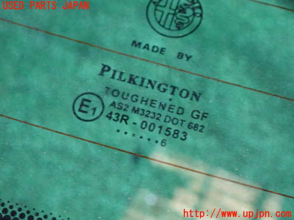 1UPJ-42761740]アルファロメオ・スパイダー(93922S)幌 中古　【ジャンク品】 (PILKINGTON M3232 43R-001583)_m0004.jpg