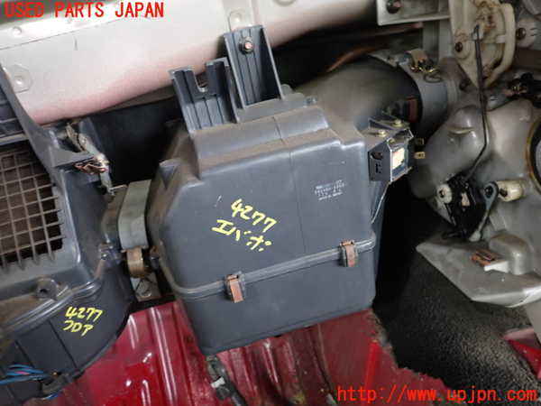 1UPJ-42776081]ロードスター(NA6CE)エバポレーター1 中古_m0001.jpg