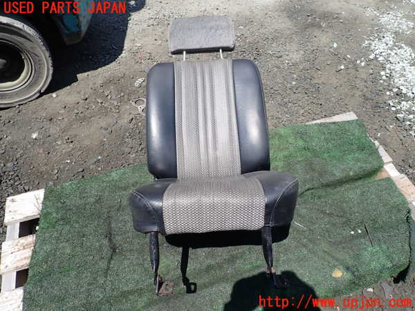 1UPJ-42837035]三菱ジープ(J57)運転席シート 中古_m0001.jpg
