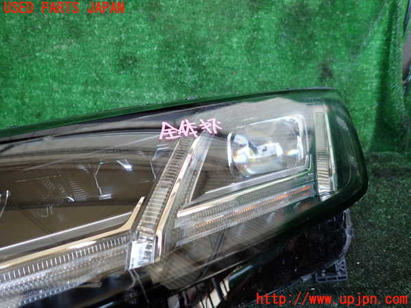 1UPJ-42851132]アウディ・TT クーペ(FVDKTF)左ヘッドライト LED 中古_m0002.jpg