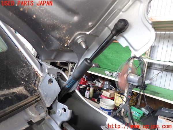 2UPJ-42881068]DSオートモビルズ ・DS 7(DS7 クロスバック)(X74AH01)ボンネットダンパー 中古_m0002.jpg