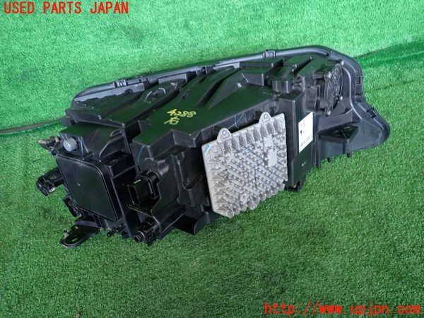 2UPJ-42881130]DSオートモビルズ ・DS 7(DS7 クロスバック)(X74AH01)右ヘッドライト LED 中古_m0002.jpg