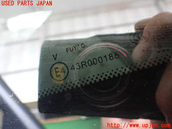 2UPJ-42881382]DSオートモビルズ ・DS 7(DS7 クロスバック)(X74AH01)左クォーターガラス 中古(FUYAO 43R000186)_m0003.jpg