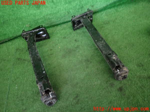 2UPJ-42885296]DSオートモビルズ ・DS 7(DS7 クロスバック)(X74AH01)メンバー1 中古_m0004.jpg