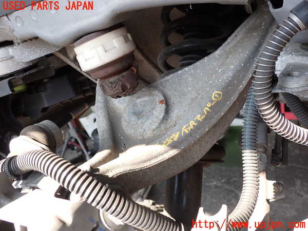 2UPJ-42885146]DSオートモビルズ ・DS 7(DS7 クロスバック)(X74AH01)右リアアッパーアーム1 中古_m0001.jpg