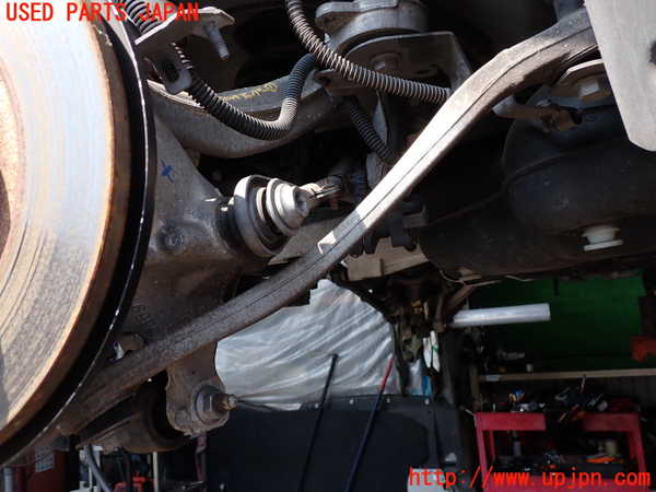 2UPJ-42885325]DSオートモビルズ ・DS 7(DS7 クロスバック)(X74AH01)右リアテンションロッド 中古_m0001.jpg